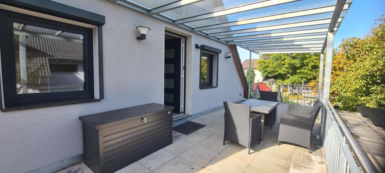 Moderne Ferienunterkunft/Wohnung Burgthann Exterior foto